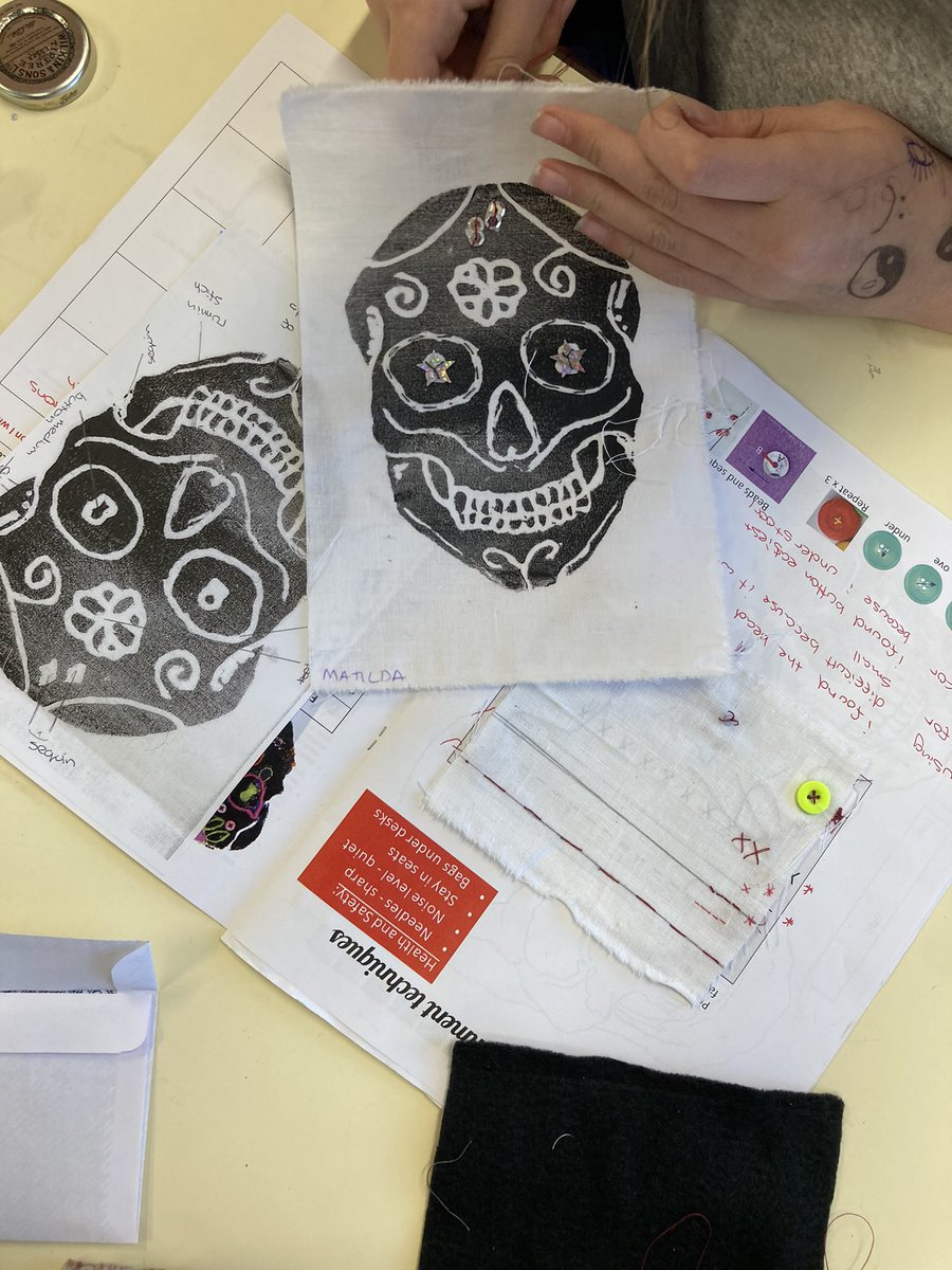 Year 7 are learning to tie knots, sew buttons, beads and sequins and to use different stitches to embellish their skull prints inspired by Day Of The Dead #proudteacher #teamsherburn
