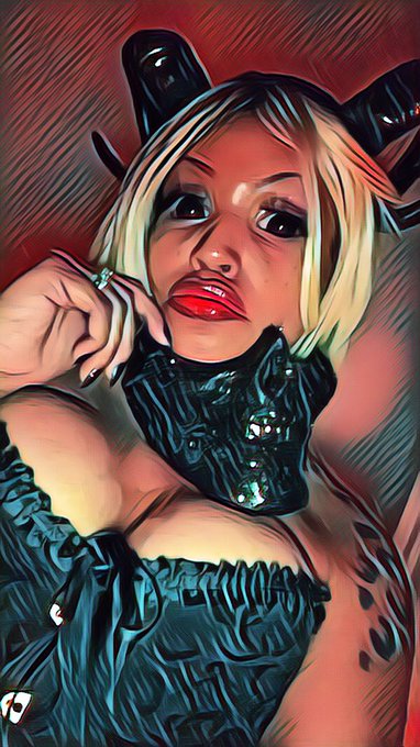 Y&rsquo;all wanna see my demon photos, don&rsquo;t you?... 😈  The uncensored goodies should be up on my VIP OnlyFans<a href="/tag/newengland"class="tags"><span>#newengland</span></a><a href="/tag/maine"class="tags"><span>#maine</span></a>