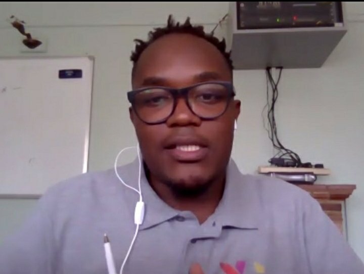 READY_Movement's tweet photo. Youth led organisations should be given opportunity to work in consortium with more developed organisations in order to access resources. #pata2020summit @frontlineaids https://t.co/50dPwgiRRc