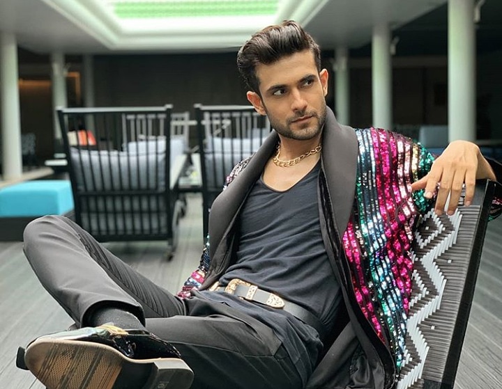 sanam_arpita's tweet photo. Rab varga tera aye Mukhda @sanampuri3
#MukhdabySANAM #SurpriseforSANAM https://t.co/InROeI0Oul