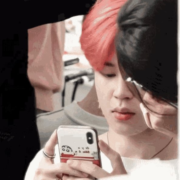 missing his pink bubblegum hair