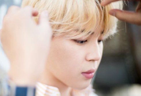 oh to be jimin's personal lip balmer