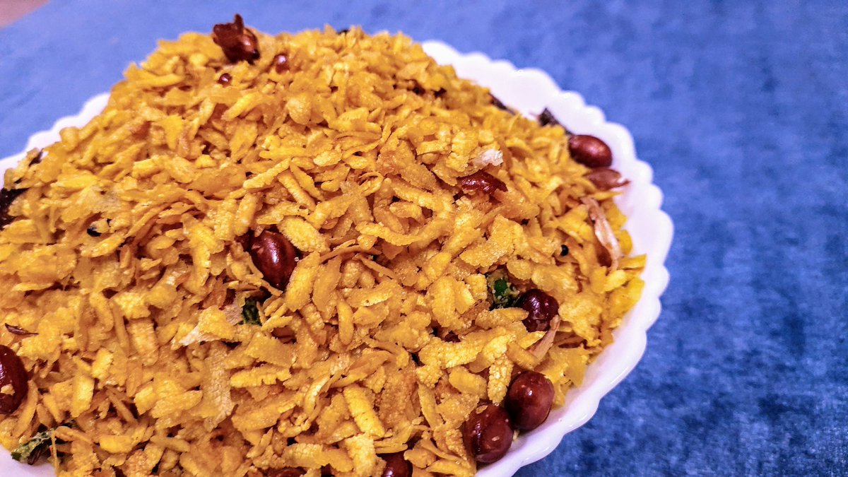 mamtascuisine's tweet photo. #DiwaliDelicacies
Cruncy Poha-Lehsun Chivda.
Pls subs to my YouTube Channel. Link below:
https://t.co/RhDsusMeOZ
#Dhanteras #diwali #Diwali2020 #pohachivda #Diwaligifts #sweets #festivaloflights #festival #faral #festiveseason #foodgasm #foodie #food #foodvlog #youtubers https://t.co/NfW5bCDR0Y