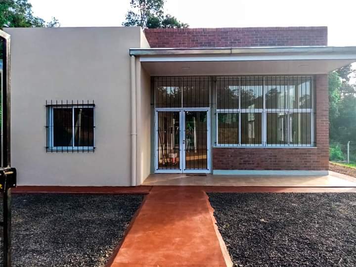 BONPLAND YA DISFRUTA DE UN NUEVO SUM🏡👨‍👨‍👧‍👦🙌
#SUM #Bonpland #ObrasProvincia #UEP #GobiernoDeMisiones

facebook.com/21531641523418…