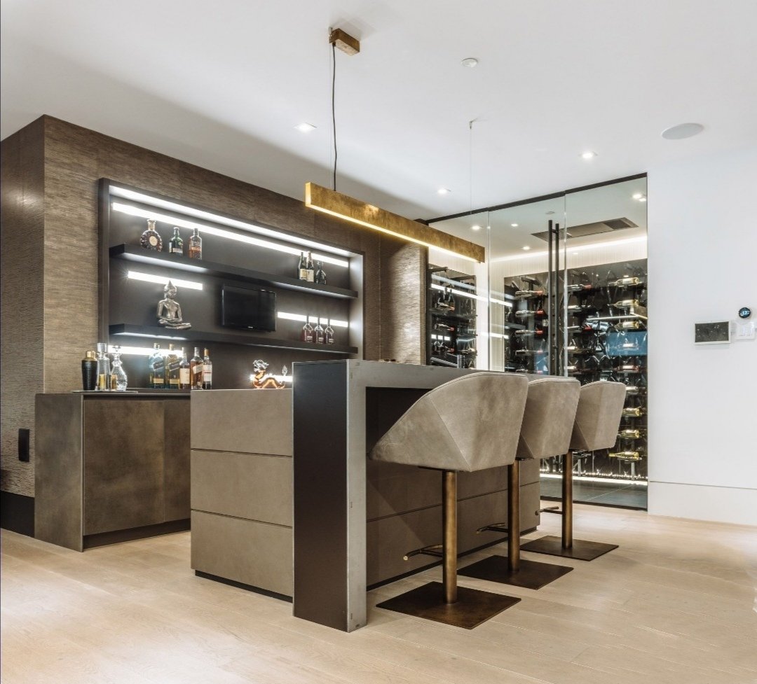 CharmaineGroot1's tweet photo. Modern Bars
🍻🍋🍻🍋🍻🍋🍻
We design and install modern bars for clubs or your lovely homes.
For more information you can get us on the following social media's :
°Instagram : 
https://t.co/iooV27yqbB
°Facebook: https://t.co/ibsGQeYuh2
°WhatsApp Interior Lifestyle:
084 4226 198 https://t.co/QOEEShl1ri