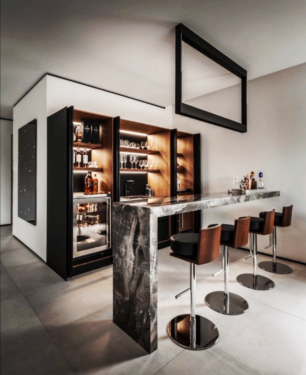 CharmaineGroot1's tweet photo. Modern Bars
🍻🍋🍻🍋🍻🍋🍻
We design and install modern bars for clubs or your lovely homes.
For more information you can get us on the following social media's :
°Instagram : 
https://t.co/iooV27yqbB
°Facebook: https://t.co/ibsGQeYuh2
°WhatsApp Interior Lifestyle:
084 4226 198 https://t.co/QOEEShl1ri
