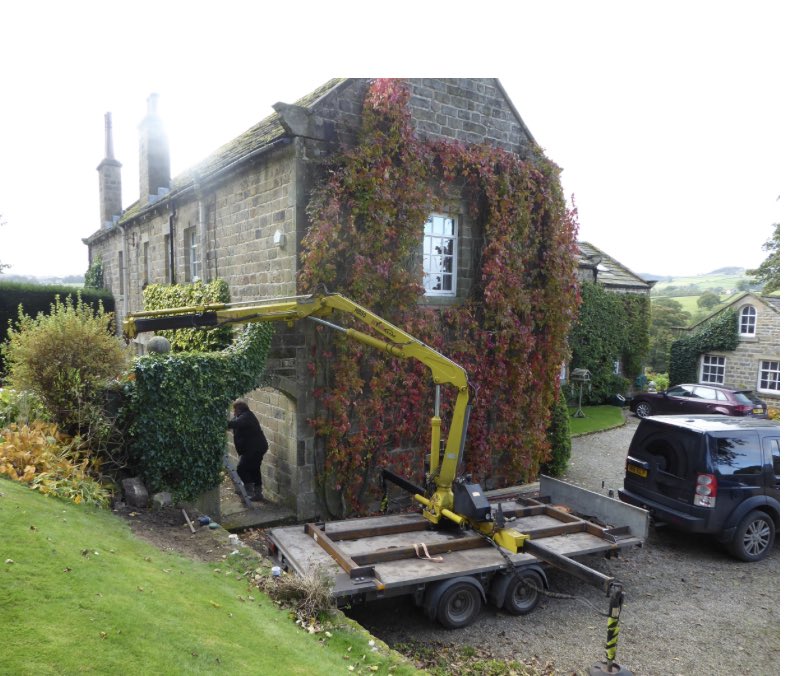 a1tankservices's tweet photo. Another day in North Yorkshire and the hi-ab making light work to remove this very old 600 gallon oil storage tank.
#leakingoiltanks
#oiltankreplacements
#BasedinYorkshire https://t.co/np3dyzxBtd