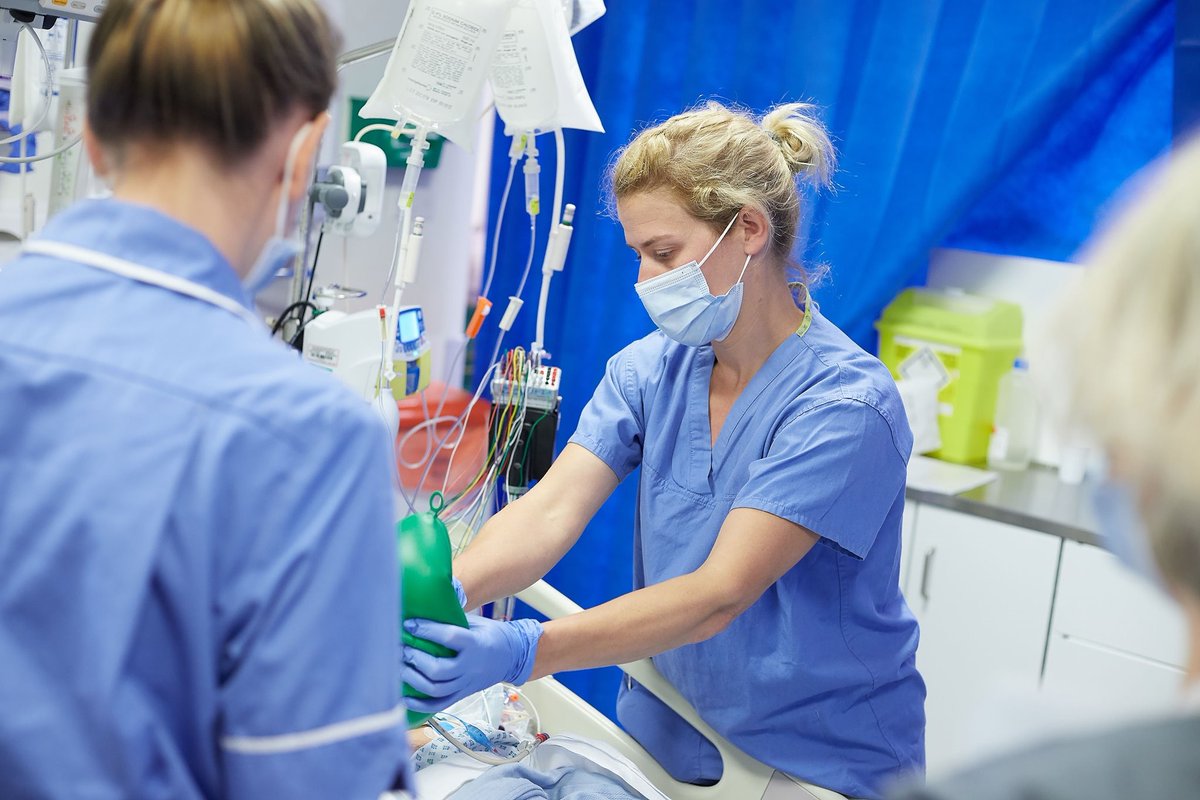 Since the start of the coronavirus pandemic, 400 patients with Covid-19 have received treatment at NNUH and have been discharged to continue their recoveries at home. 
Thank you to all our clinical and support teams for your ongoing efforts and dedication.