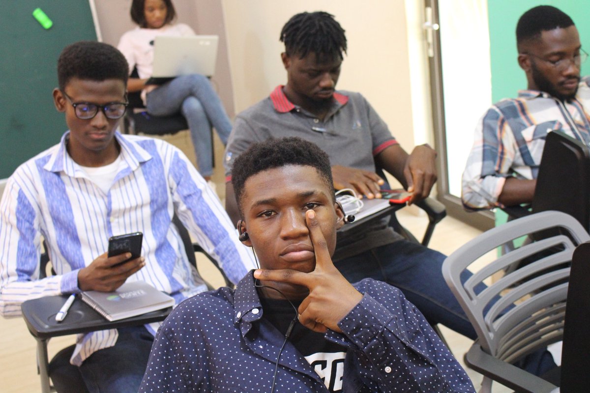 IbrahimBitBwa's tweet photo. How its going @genesystechhub #Learnable20 https://t.co/fcrDN0GUvy