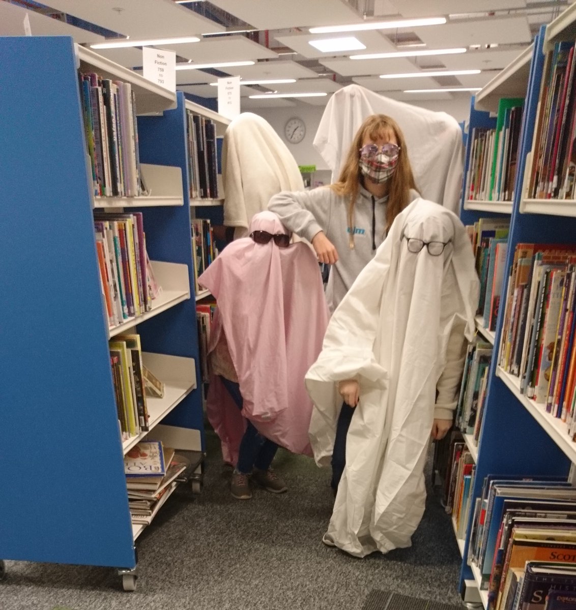 Ellon Academy Library and Information Hub tweet media