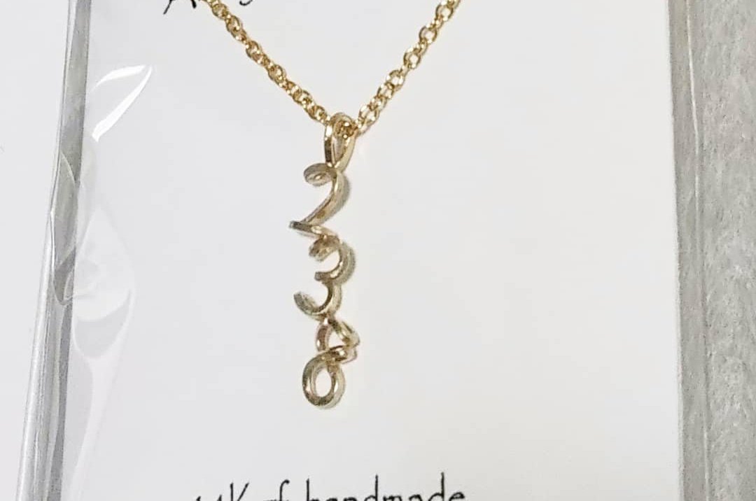 238」スライドネックレスをお作りさせて頂きました。小さな数字を