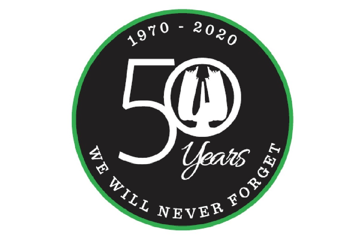 Our #MarshallUFamily has been busy preparing for tomorrow's annual fountain ceremony. Due to COVID-19 safety precautions, seating on the plaza is by invitation only. Members of the public are invited to join us virtually: marshall.edu/neverforget 
#NeverForget #WeAreMarshall