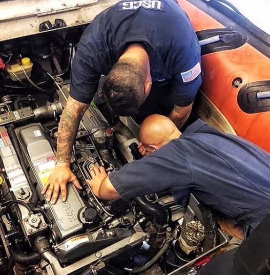 USCG's tweet photo. Our machinery technicians keep our small boats and cutters running in tip top shape. #SemperParatus #AlwaysReady https://t.co/Gw6SY8gazQ