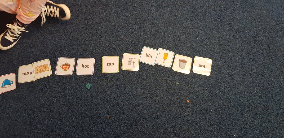 marys_rc's tweet image. Flora, Sena and Isabelle worked so hard to match all the CVC words to the correct pictures. Da iawn. #readingformeaning