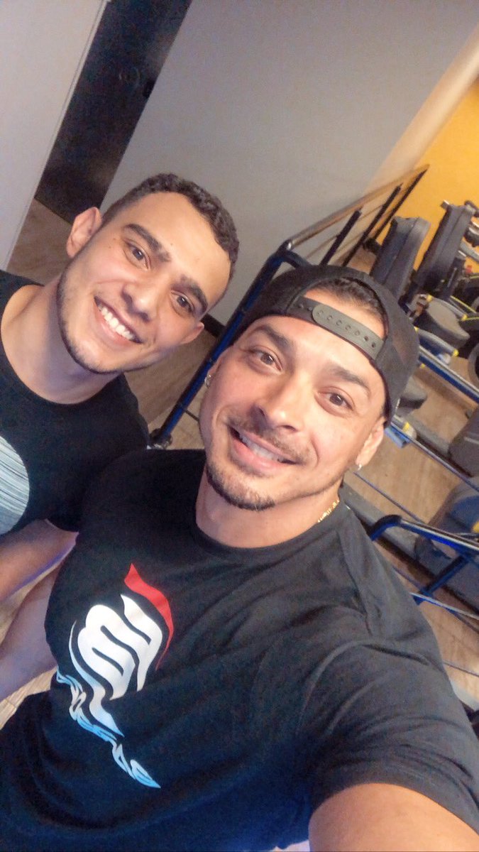 Weendeel7's tweet photo. Inspiração demais!!!! 💪🏻💪🏻💪🏻🏆 https://t.co/XQsjfSIhBJ