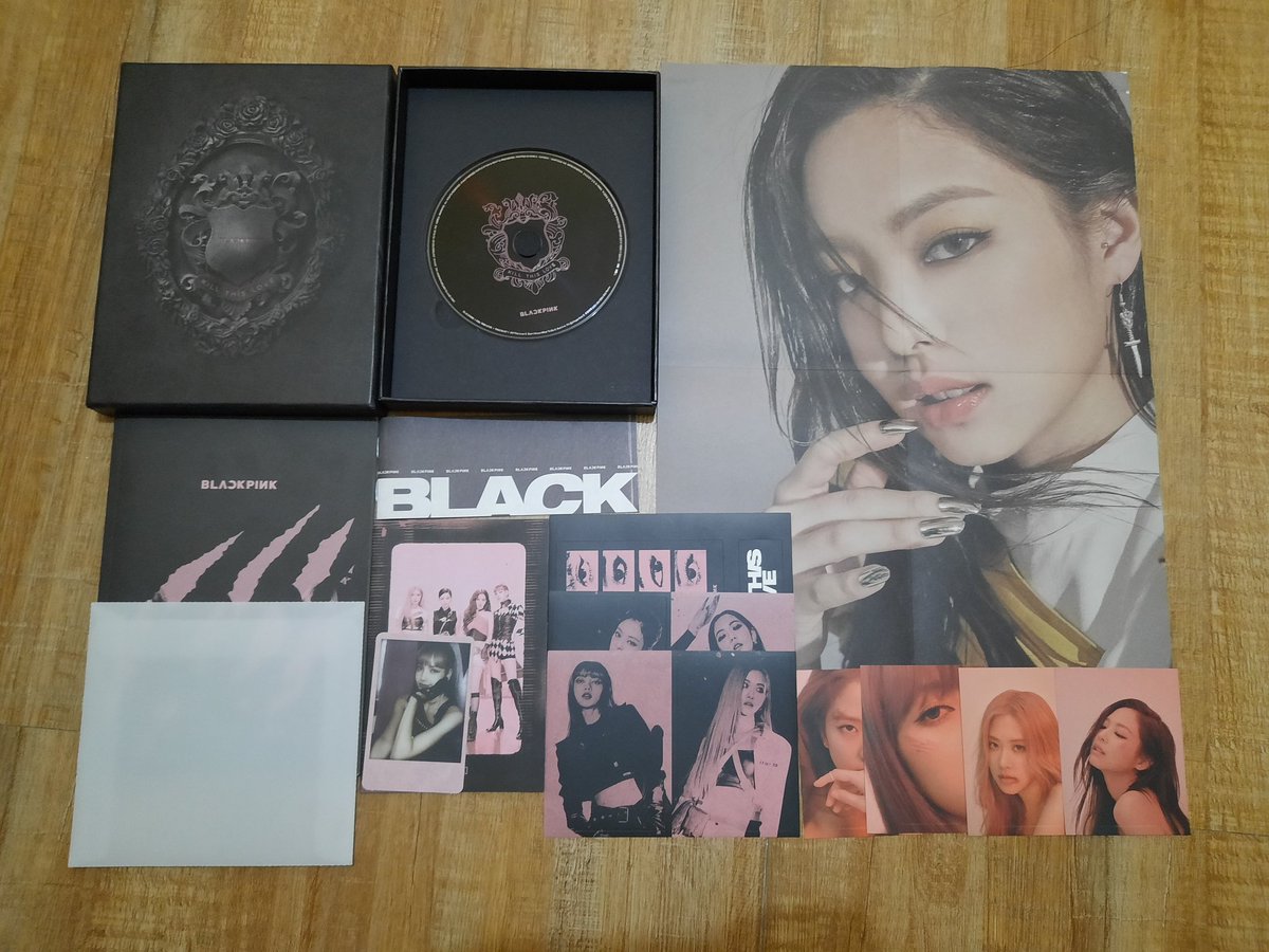 yjmbluu's tweet photo. WTS/LFB (PH)

[ONHAND] Unsealed Blackpink KTL Album (850)

- Both versions available w/ complete inclusions (refer to pics below)
- add PHP 100 for YG select POB

MOP: Gcash, Paymaya
MOD: Angkas, Grab, Lalamove, Mr. Speedy (same day delivery booked and shouldered by buyer) https://t.co/Fflk2BnXSB