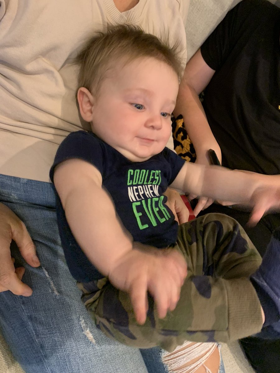 lizzyclaireeee's tweet photo. HE IS SO CUTE #my🌎 ❤️❤️❤️ #cousin #baby https://t.co/yMAkLJ2xZ5