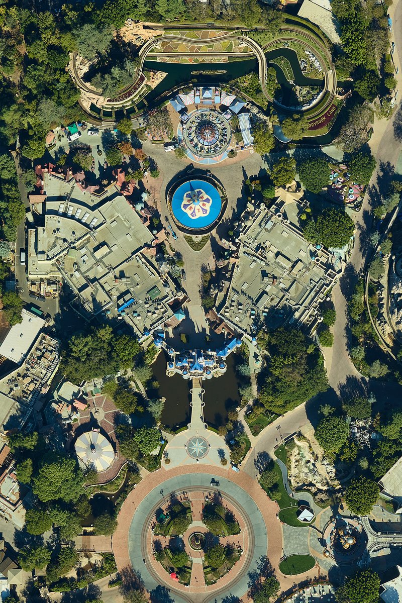 The Emptiest Happiest Place on Earth.
#Disneyland #COVID19  Nov. 11, 2020

<a href="/PhaseOnePhoto/">Phase One</a>  <a href="/CorsairAviation/">Corsair Aviation</a>  #Cessna182 #aerialmapping #aerialphotography