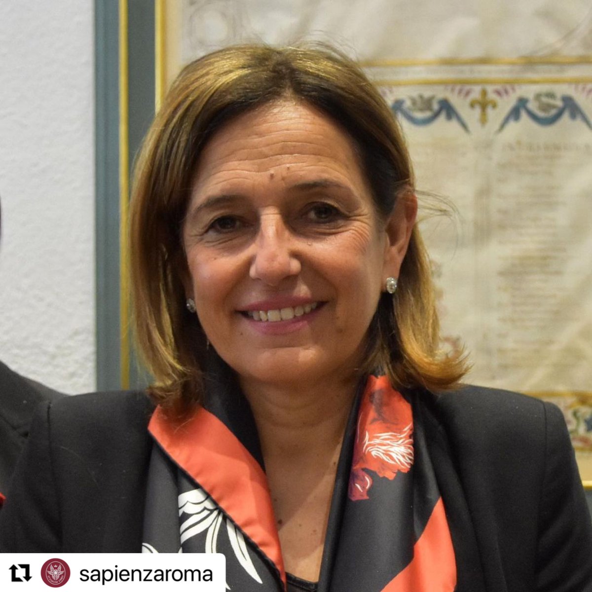 📸🏫 Antonella Polimeni è la nuova rettrice della #Sapienza: attuale preside della Fac. di Medicina e odontoiatria, è stata da poco eletta con il 60% dei voti ed è la prima donna a guidare il nostro Ateneo ➡️ bit.ly/polimeni-nuova…

#ElezioniRettoreSapienza #AntonellaPolimeni