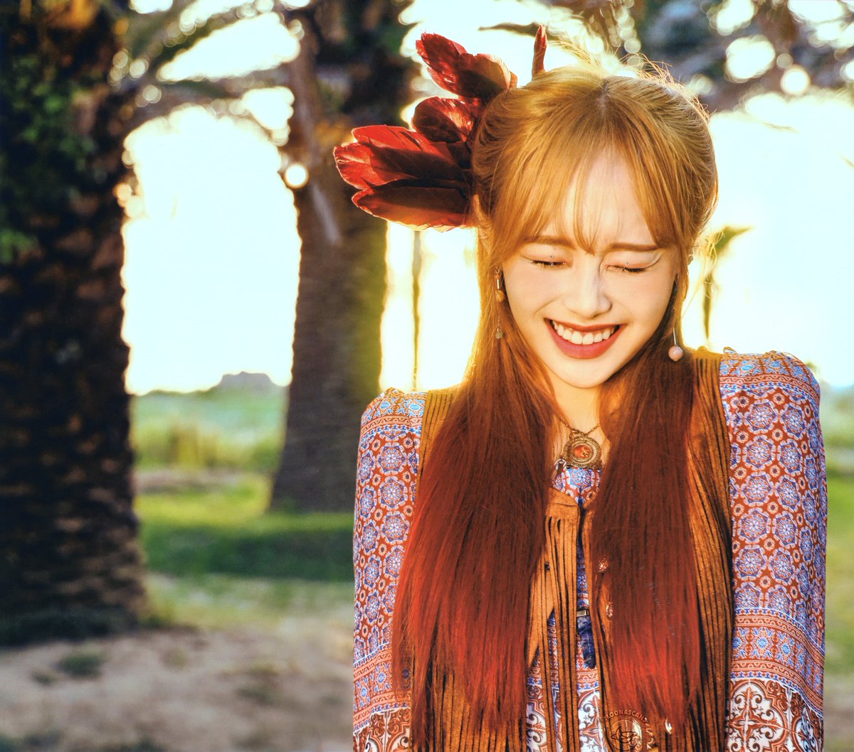 loona chuu 12:00 why not? SC トレカ 今月の少女 MV］LOONA (今月の少女) 