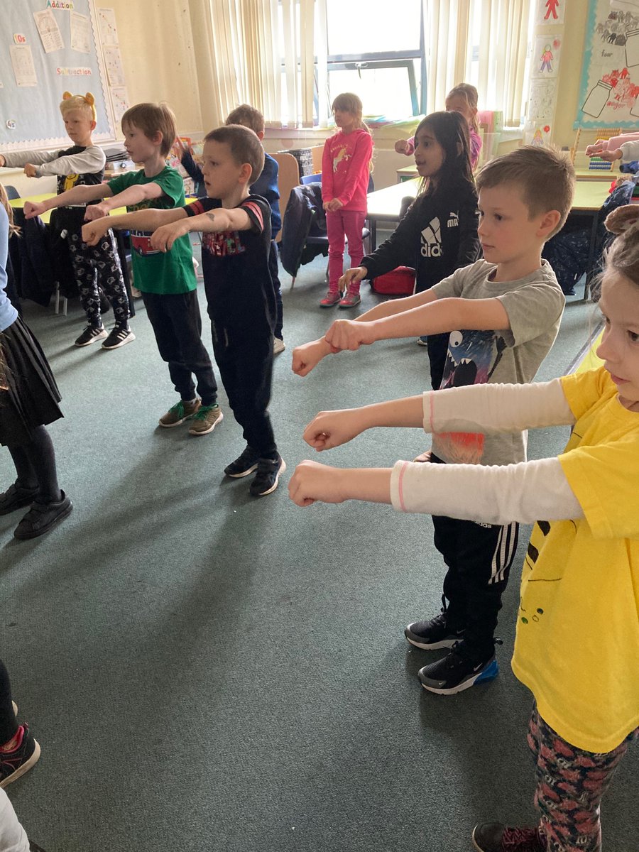 missblyth1's tweet photo. What a great morning we had taking part in our Children in Need activities. We watched an amazing assembly by @P2BSPS then did some dancing and a bit of Joe Wicks! https://t.co/xqv6QXQ6cc