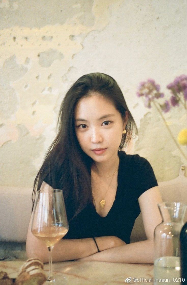 Vaeun tweet media
