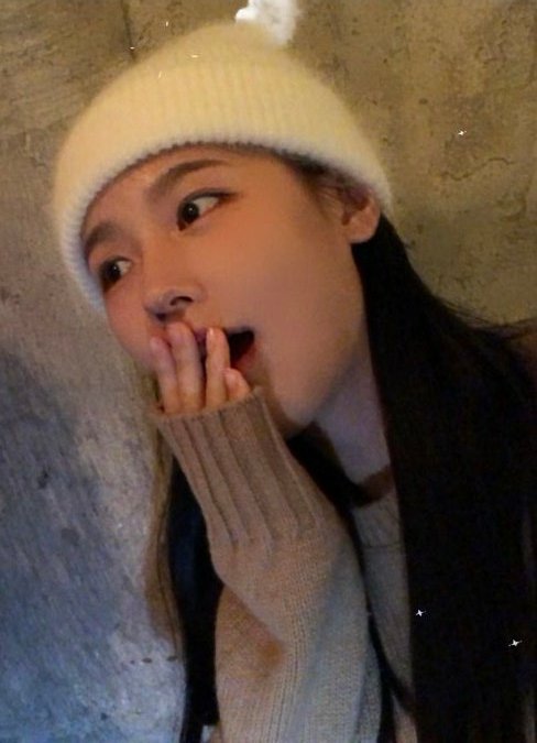 ....................😇