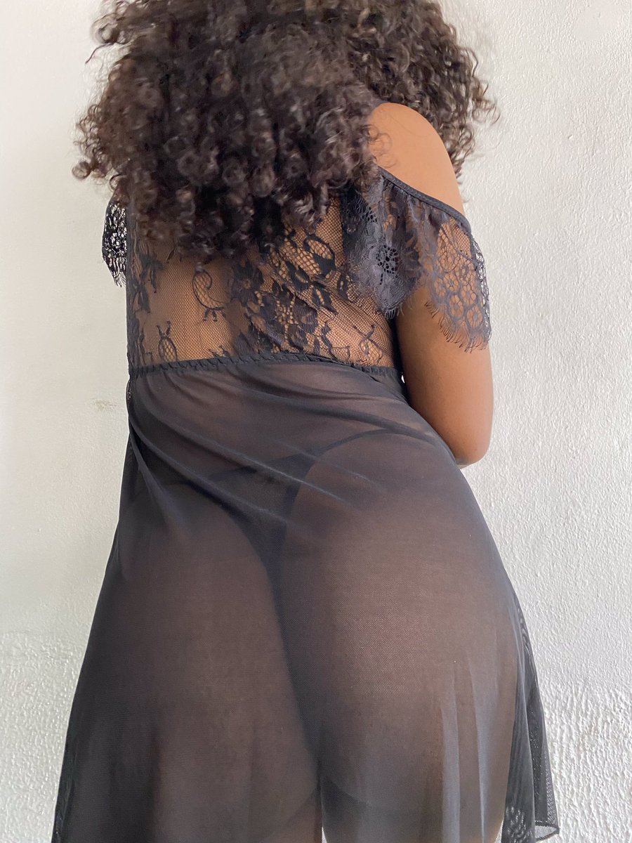 Medicaljane__'s tweet photo. Bubble Butt 🖤 https://t.co/H6TH98FzVF