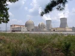 NucSafetyUCS's tweet photo. The @NRCgov reports that Vogtle-2 in #Georgia automatically scrammed from full power yesterday due to a turbine trip, and Limerick-1 in #Pennsylvania automatically scrammed this morning from full power due to spurious closure of a main steam isolation valve. https://t.co/iNBL5Ajf8h