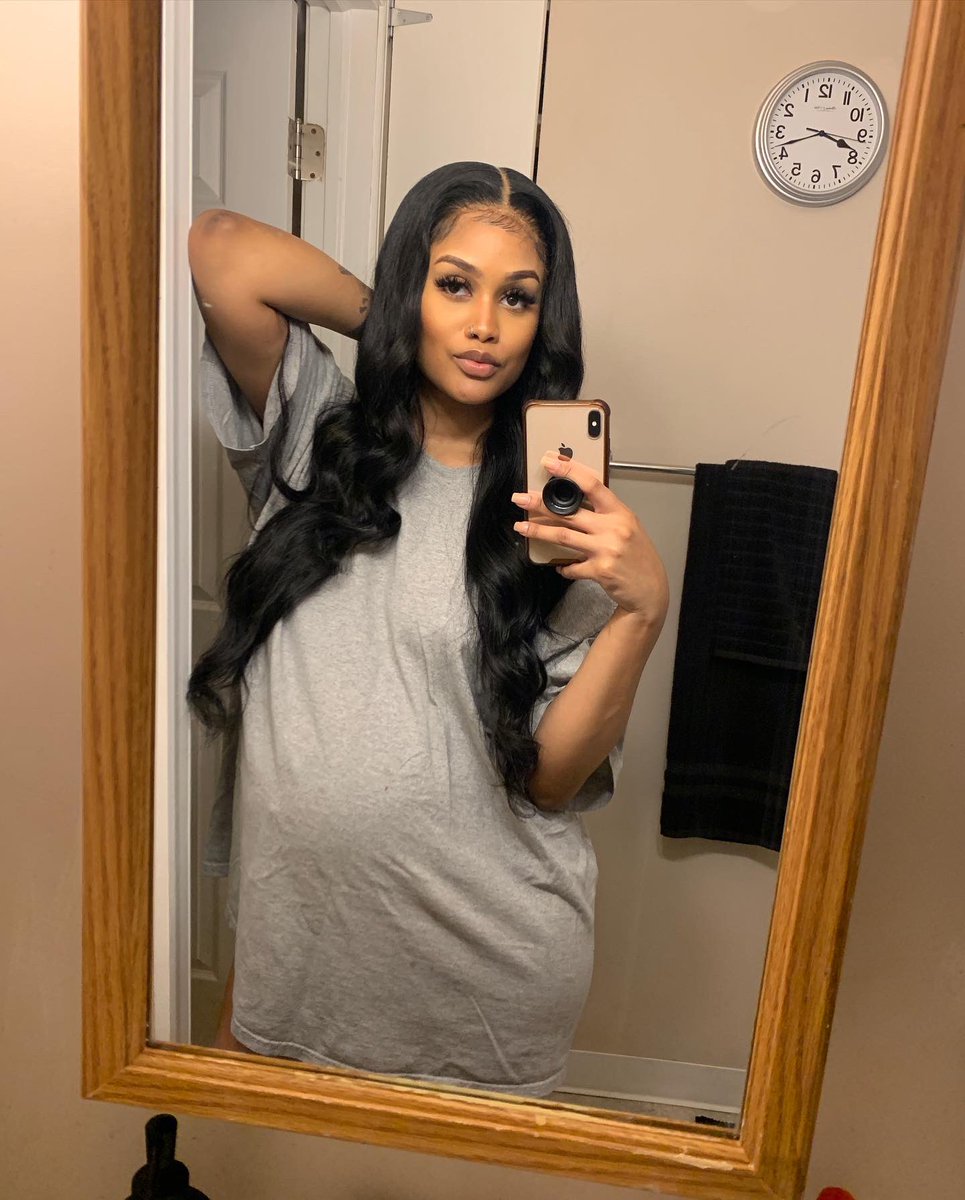 Cutthroatz_Bacc's tweet photo. 1 more week till i meet my prince...🤴🏽 #cantwait #39weeks #prince #cairo #boymom #makerofmen https://t.co/fkMVNnnnlb
