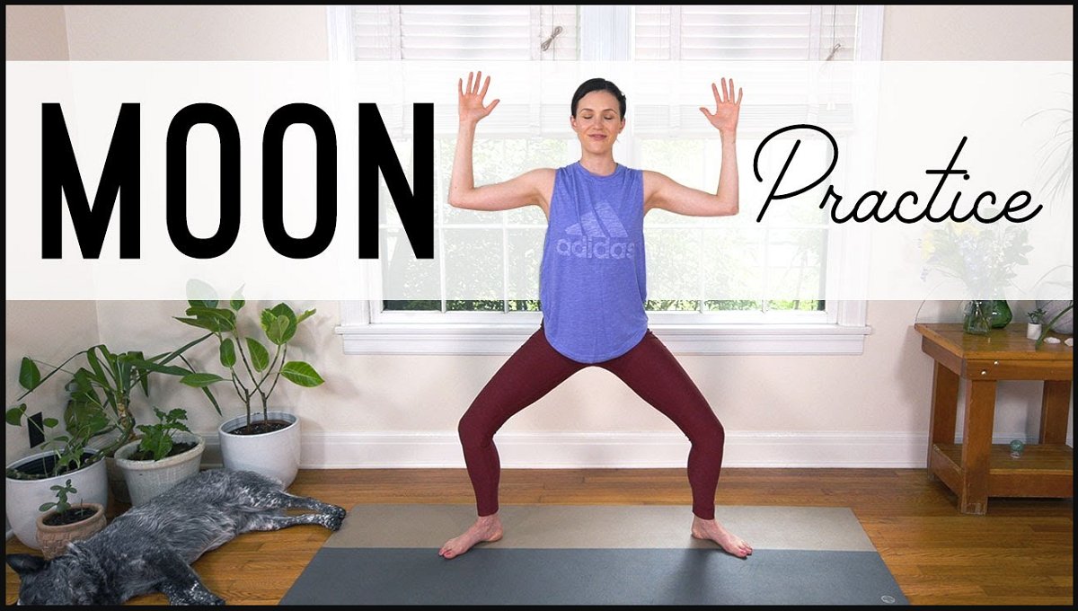 parvezbdjsr's tweet photo. What Are Moon Salutations?
The #MoonSalutation brings calm and #relaxation It can open up the path toward inner calm and provide balance to the mind and body. There are several variations of #ChandraNamaskar It is a series of flowing poses https://t.co/GGdBL1oNNi https://t.co/Jmnlgq9v27