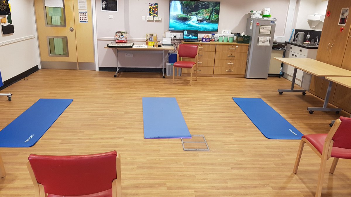 KBloomerOT's tweet photo. Preparing for my last in a series of relaxation sessions on placement at The Orchard. 
Wonderful feedback from both staff and patients. 
I have absolutely loved this placement and I will really miss everyone. What an amazing ward! 💚💚💚 
@WeAreLSCFT @mar8aret #TeamOrchard #OT https://t.co/Oaqbpqnf6y