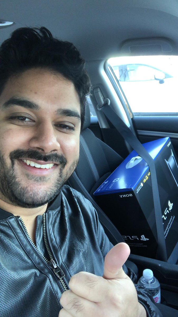 PranYamin's tweet photo. Thursday morning bright and early: He brought home his baby from the hospital. #BuckleUp #ps5 @PlayStation @PlayStationCA https://t.co/ubqdPdXyfK