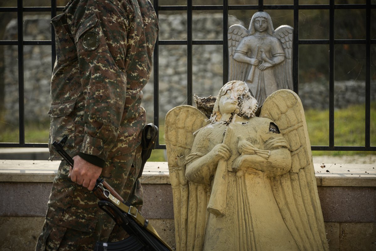 4plusphoto's tweet photo. Vaghinak Ghazaryan’s photo story about silent hopes for victory which did not fulfill. The situation changed.

Full story: https://t.co/ZcHY1fnnEC

#PreserveArtsakh #RecognizeArtsakh https://t.co/7esvjxZLKO