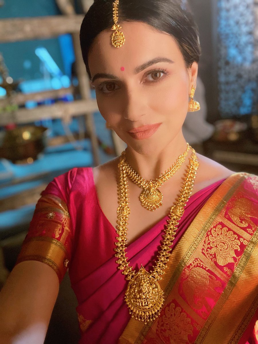SimrankMundi's tweet image. Happiee Dhanteras 🪔✨ #Dhanteras2020
