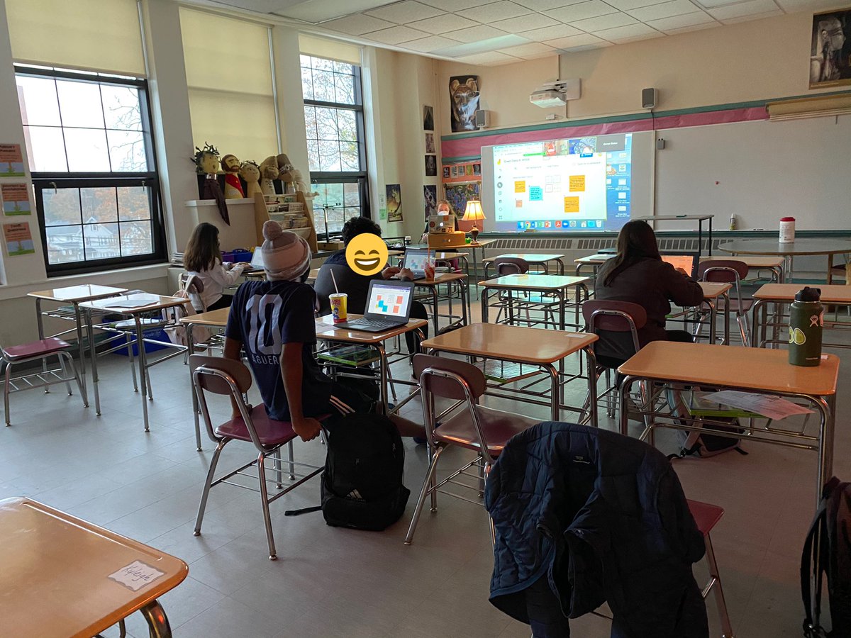 TheMrDayton's tweet photo. Welcome to Hybrid Cohort B!!! Cluster 3 is crushing our first days of Hybrid #Makeyourmark #WMSStrong https://t.co/96AQ9itd8W