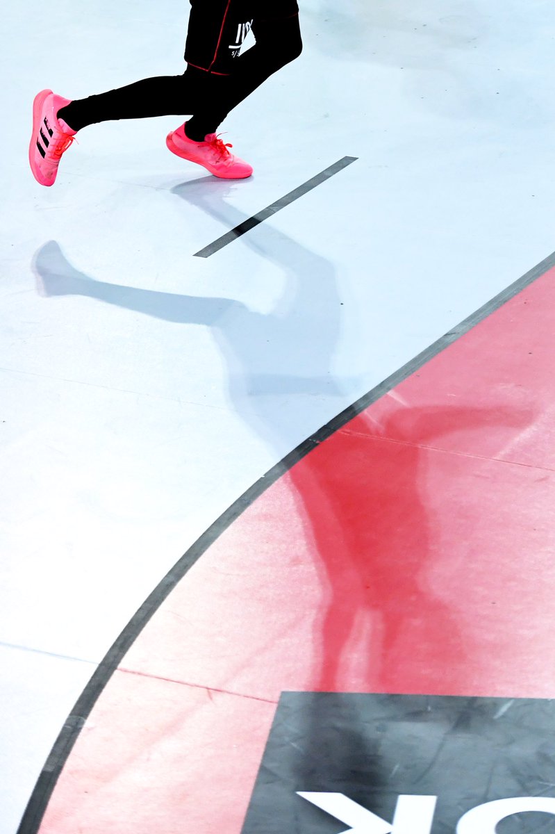 Suite du championnat pour l’@USIvryHB de @WalsBadino ce soir face à @chartresmhb en @LidlStarligue 📸<a href="/Antoine_Breard/">Antoine Bréard</a> /<a href="/Exuleo/">Exuleo</a> Plus d’images sur notre compte Insta instagram.com/p/CHiC-5ChSQ7/… Rejoignez nous !