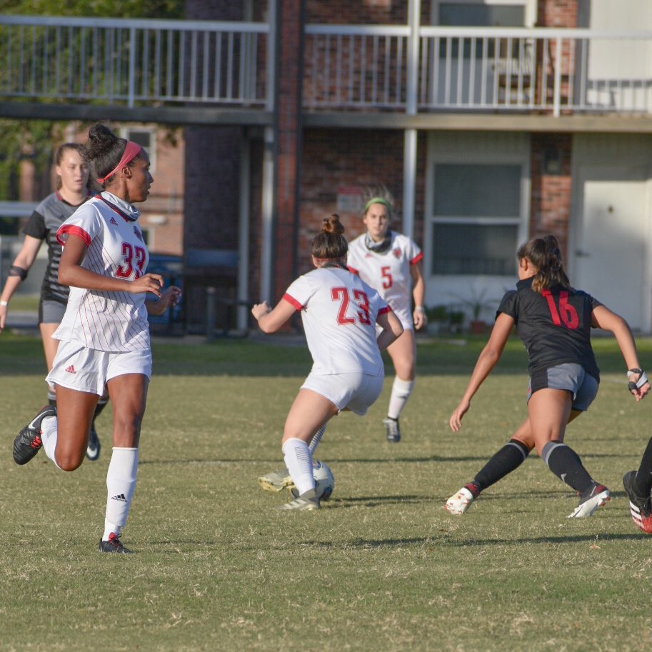 Nicholls_SOC's tweet photo. Happy last day of classes Colonels!!

We’re already counting down the days ‘til we’re back in the spring!⏳⚔️🔴 #GeauxColonels #RedOutFriday https://t.co/ku1IcRpsQA