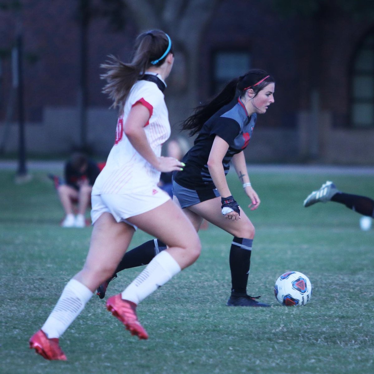 Nicholls_SOC's tweet photo. Happy last day of classes Colonels!!

We’re already counting down the days ‘til we’re back in the spring!⏳⚔️🔴 #GeauxColonels #RedOutFriday https://t.co/ku1IcRpsQA