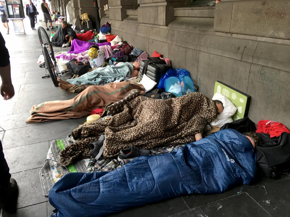 AustraliaPossum's tweet photo. @ArronWood @cityofmelbourne @SBS_Australia @EllieGonsalves @PaulineNSpeaks @ArronWood Thank You for caring about Australia's most vulnerable 🇦🇺👍🏻🏆 #filthyrichandhomeless #Salvos #Melbourne #homelessness #Homeless Melbourne needs more people like you.💖 https://t.co/4uG2Rr2U3u