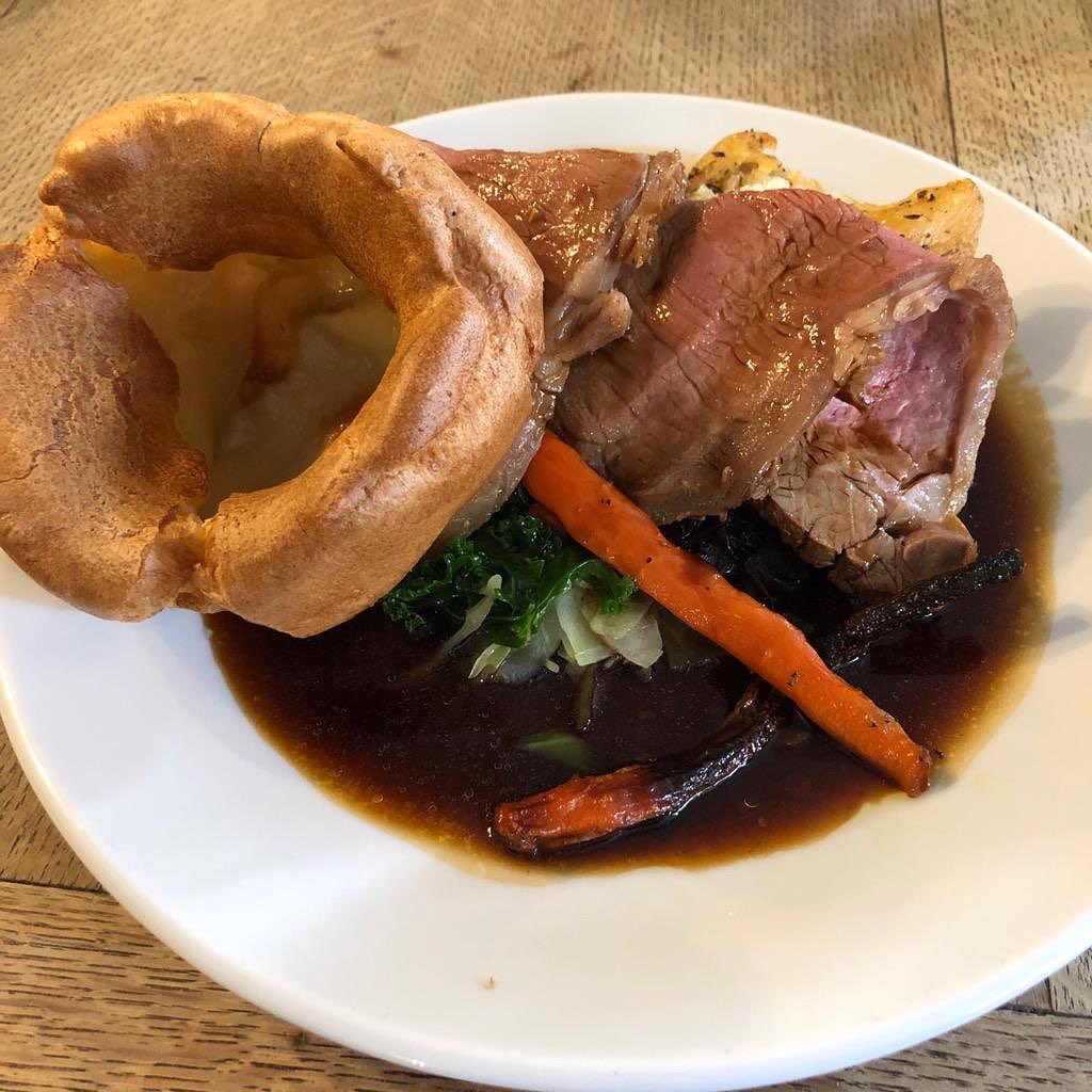 Missing our Sunday Roasts? Well this weekend we them available to takeaway for the first time ever! Preorder your Chicken or Beef Roast, with all the trimmings, for just £15 by 3pm on Saturday for collection or delivery on Sunday between 12-3pm. Preorder online now