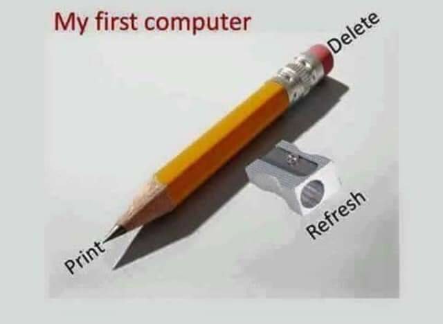 HI3K__'s tweet photo. My first computer.. Mi primera computadora ... ππππππ #1computer #oldcomputer #borronycuentanueva #TBT https://t.co/AEYi9u8vw9