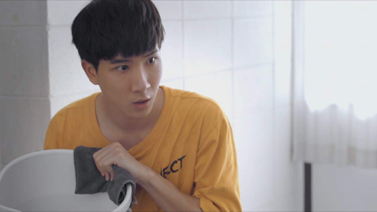 GMMTV's tweet photo. ชลเองพี่ต้นนนนน ใจเย็นๆก่อนนนน

#ต้นหนชลธีEP1 #AISPLAYoriginal
#GMMTV #GMM25 
@plapodd @myktnw https://t.co/igepyChqBl