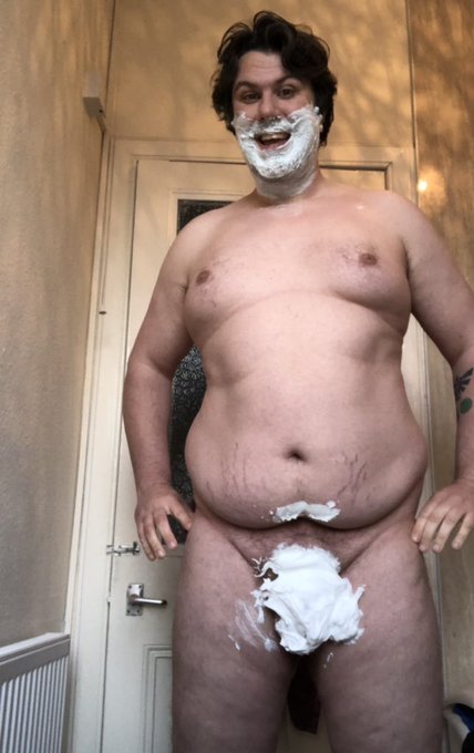 Time to shave my face &amp; other areas 😂😂 https://t.co/L9vRo8qXbf<a href="/tag/naked"class="tags"><span>#naked</span></a><a href="/tag/nsfwtwt"class="tags"><span>#nsfwtwt</span></a>