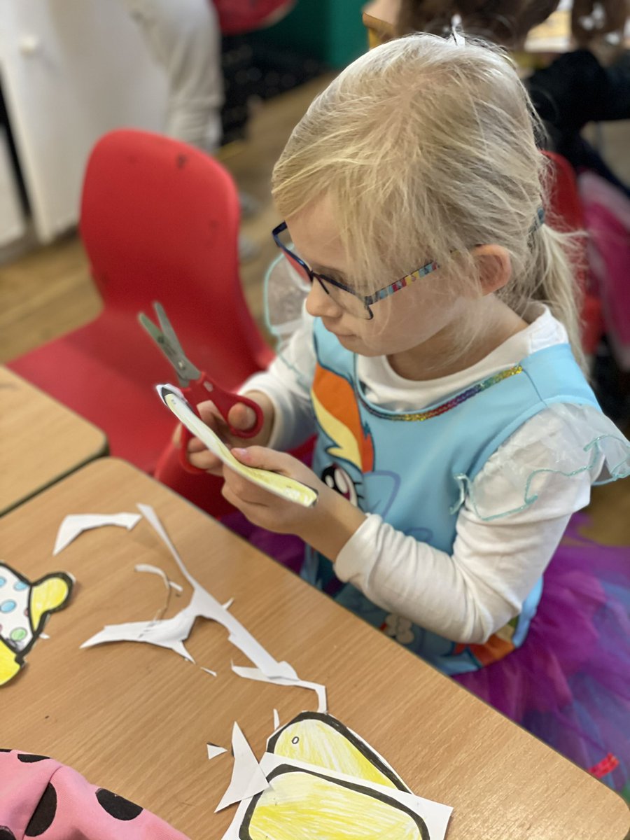 Mr Ellmore tweet media