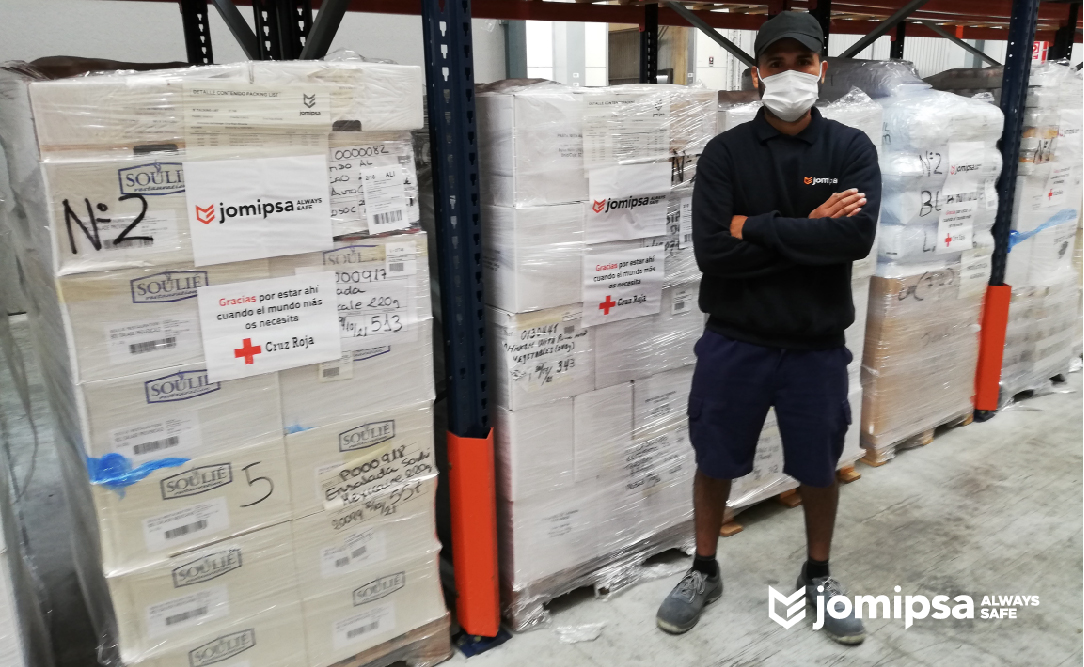 jomipsa's tweet photo. ¡We continue with more #donations!
#Jomipsa donated 6,000 kg of food products to @CRAlicante. We hope that with these resources they will be able to help those most affected communities for #COVID19 crisis.
Supporting @CruzRojaEsp for more than 20 years! https://t.co/NvPGAmMpig
