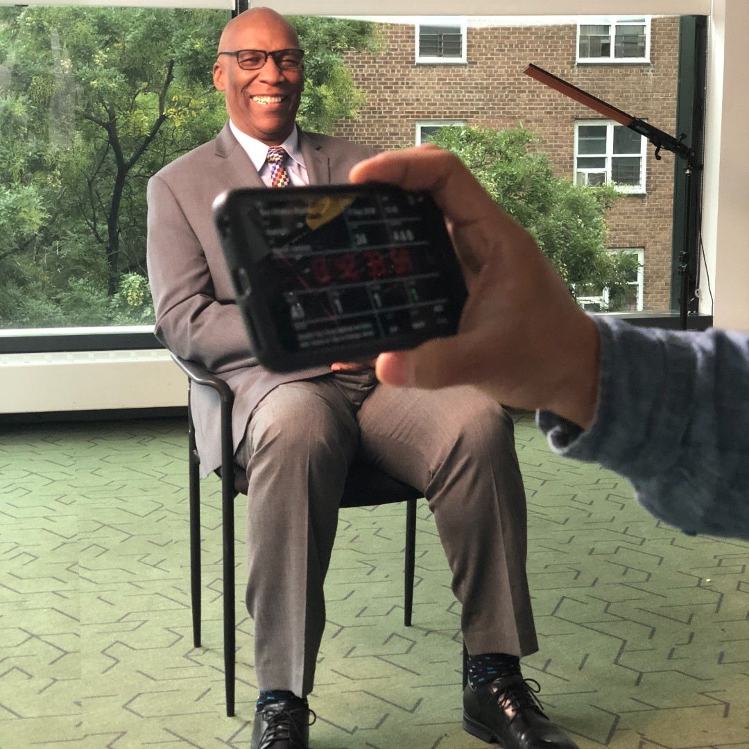 HarlemRisingDoc's tweet photo. It's Friday! we love this #BTS shot from #HarlemRising.
Let's bring some of Rev. Alfonso Wyatt's energy as we go into the weekend! 

"Being a role model for young people is not a decision. It's a calling. A real important one."

Tickets  available at @DocNYC until 11/19! https://t.co/m8zp41xAK2