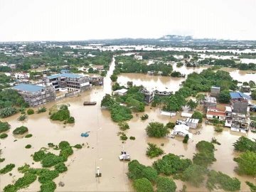jeongurt's tweet photo. filo moots, can we please use our platform to make every filipino aware of what's happening to #CagayanNeedsHelp they need our help, and i just by a simple rt will do. #RescuePH https://t.co/CxgEnKnGc0