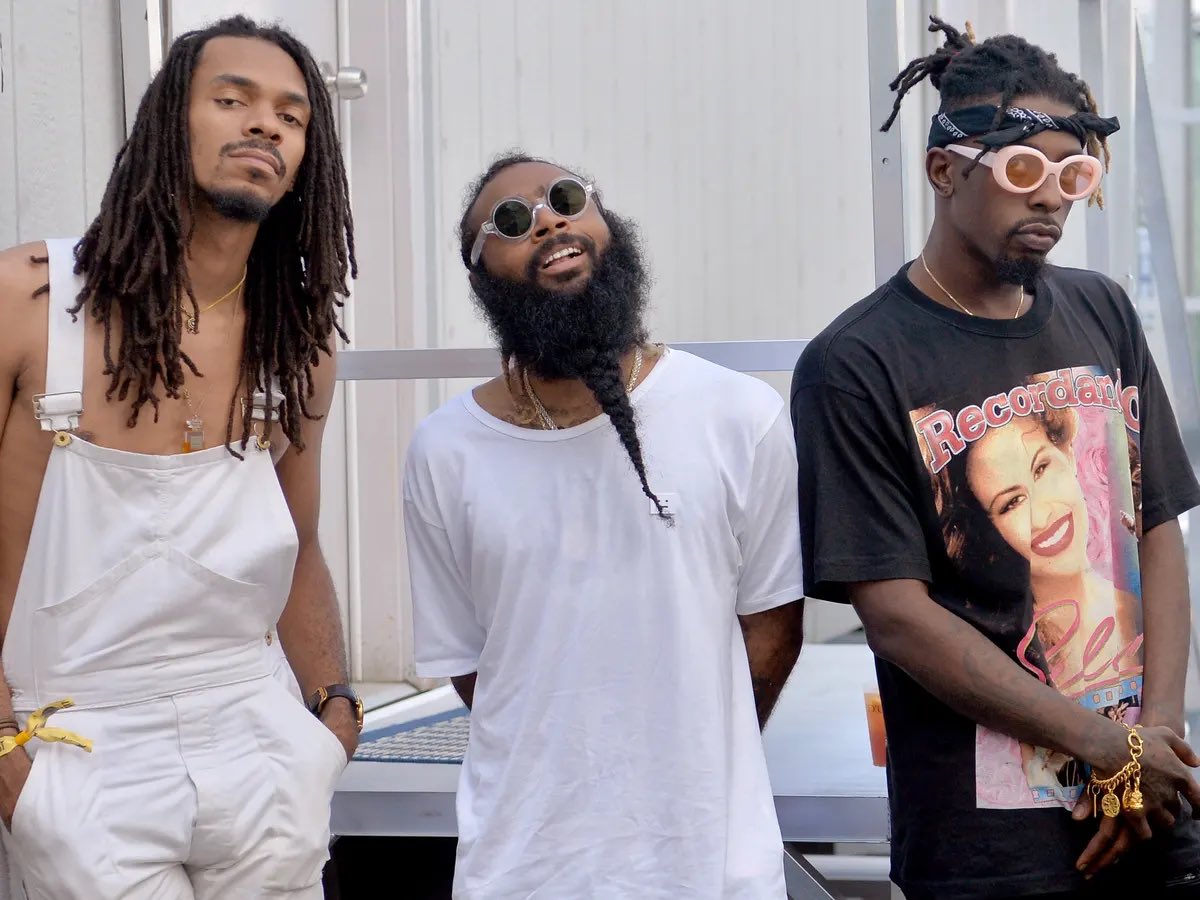  @FlatbushZombies -R.I.P.C.D. -New Phone, Who Dis-Herb3001: A Laced Odyssey - 10/10. My favorite production on an album. This album and a blunt is a TRIP. Erick is such an underrated producer.