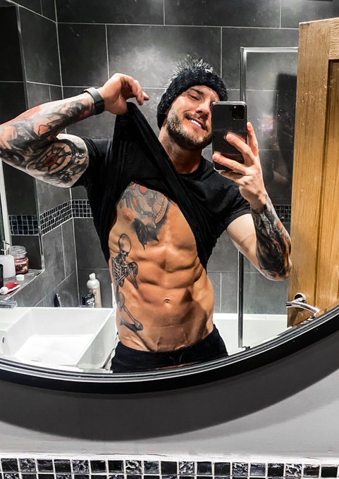 😛😁 https://t.co/LqiHEovpuU
